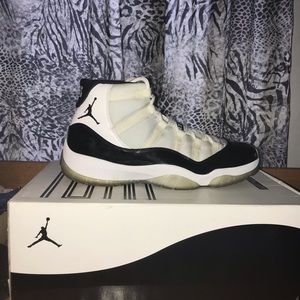 Jordan 11 Concord (2011)
